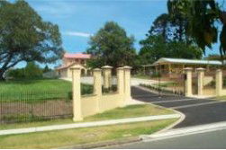 Redeemer Baptist School - Education QLD 3