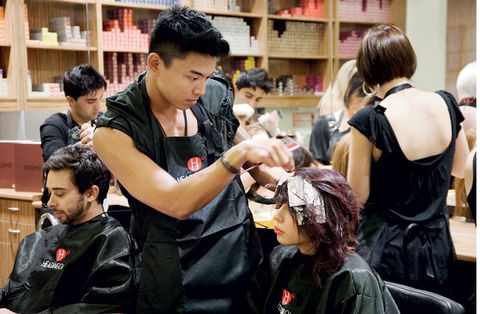 Heading Out Hairdressing Academy - Education QLD 1