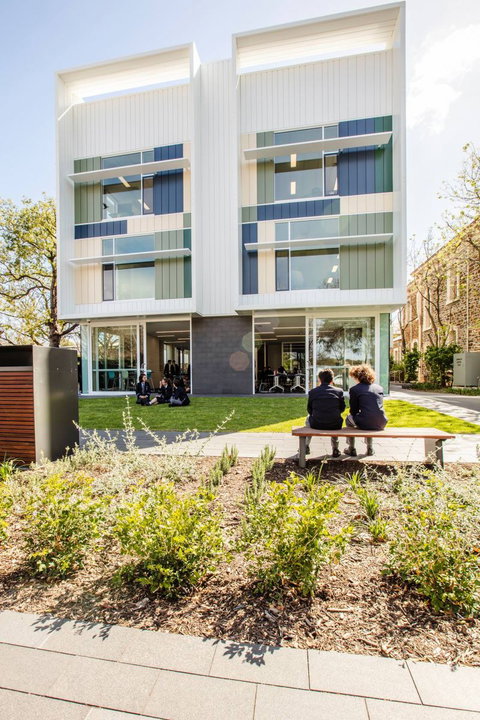 Pulteney Grammar School - Education Brisbane 1