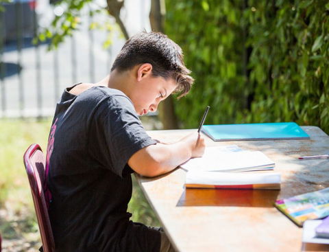 Melbourne Montessori School - Education QLD 9