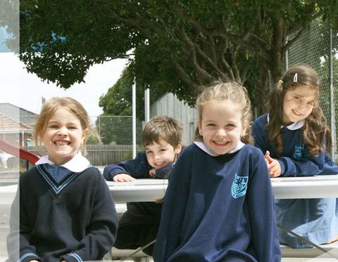Holy Spirit School Thornbury East - Education QLD 3