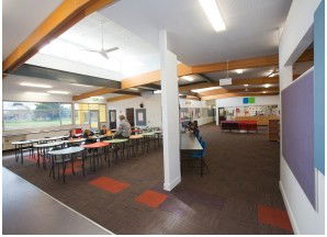Altona P9 College - Education QLD 2
