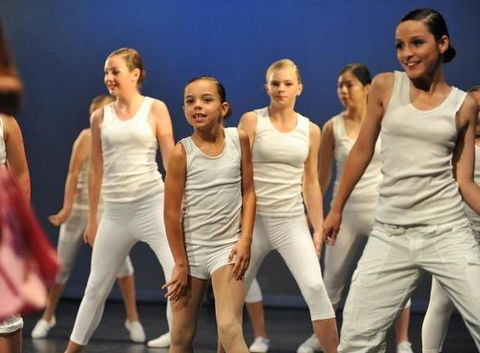 Johnny Young Talent School Mill Park - Education QLD 2