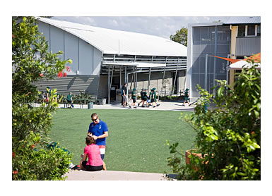 Holy Cross School - Education QLD 3