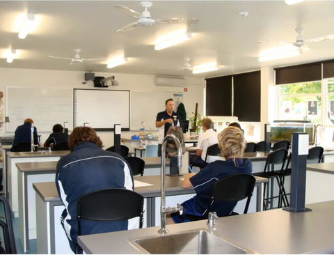 John Forrest Secondary College - Education QLD 2
