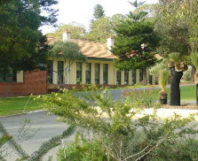 Mount Claremont Primary School - Education QLD 0