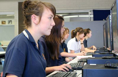 Eastern Hills Senior High School - Education QLD 1