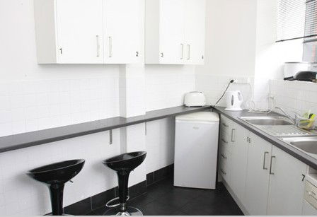 Metro Student Accommodation - Education QLD 1