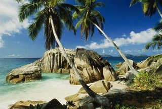 Www.love-freedom-wealth.com - Education QLD 0
