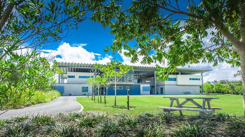 Newman Senior Technical College - Education QLD 1