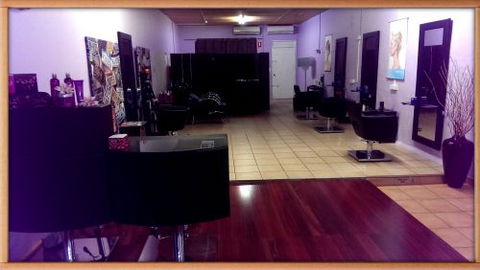 YOUR HAIRSTYLIST - Education QLD 2