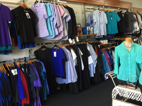 Uniforms Plus Tamworth - Education QLD 0