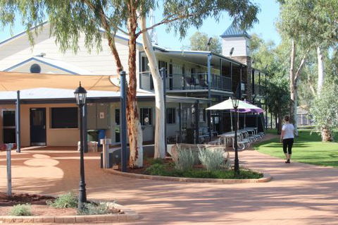 St Philip’s College - Education Gold Coast 0