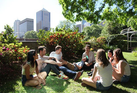 Screenwise - Education QLD 7