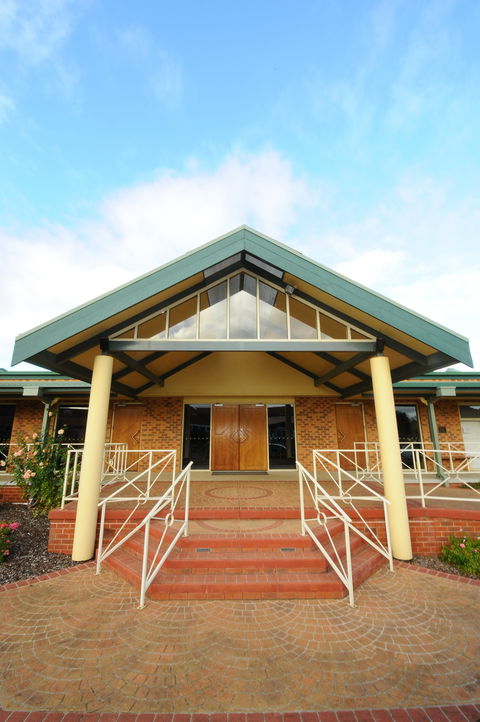 Our Lady Help Of Christians Primary School Wendouree - Education QLD 6